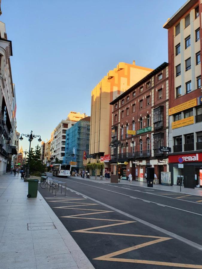Ordono II Suites Con Aire Acondicionado Y Wifi Leon Luaran gambar